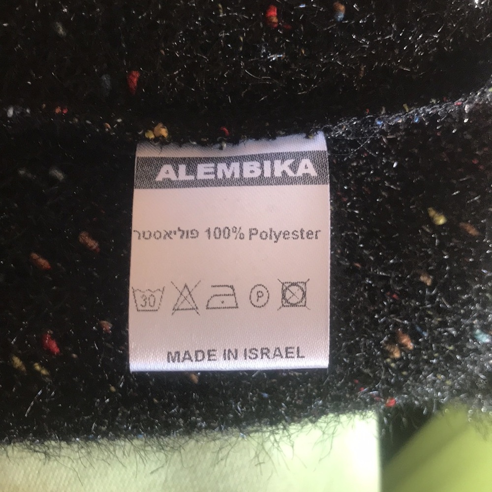 Sweater - Picture 4 of 4